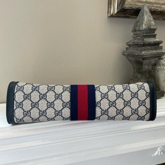 💕Vintage Gucci Clutch - Picture 5 of 16